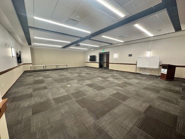 Large room without chairs or tables